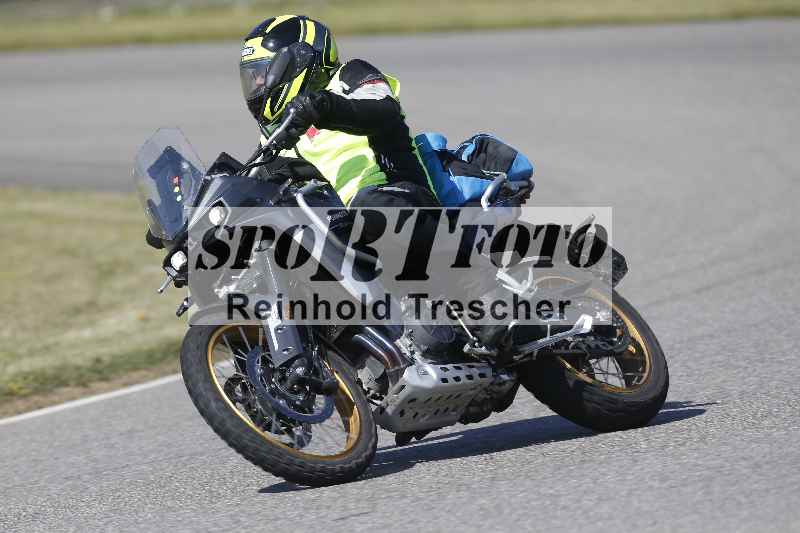 /01 02.04.2026 MAZ ADR/Gruppe gelb Gruppe gruen/Instruktoren